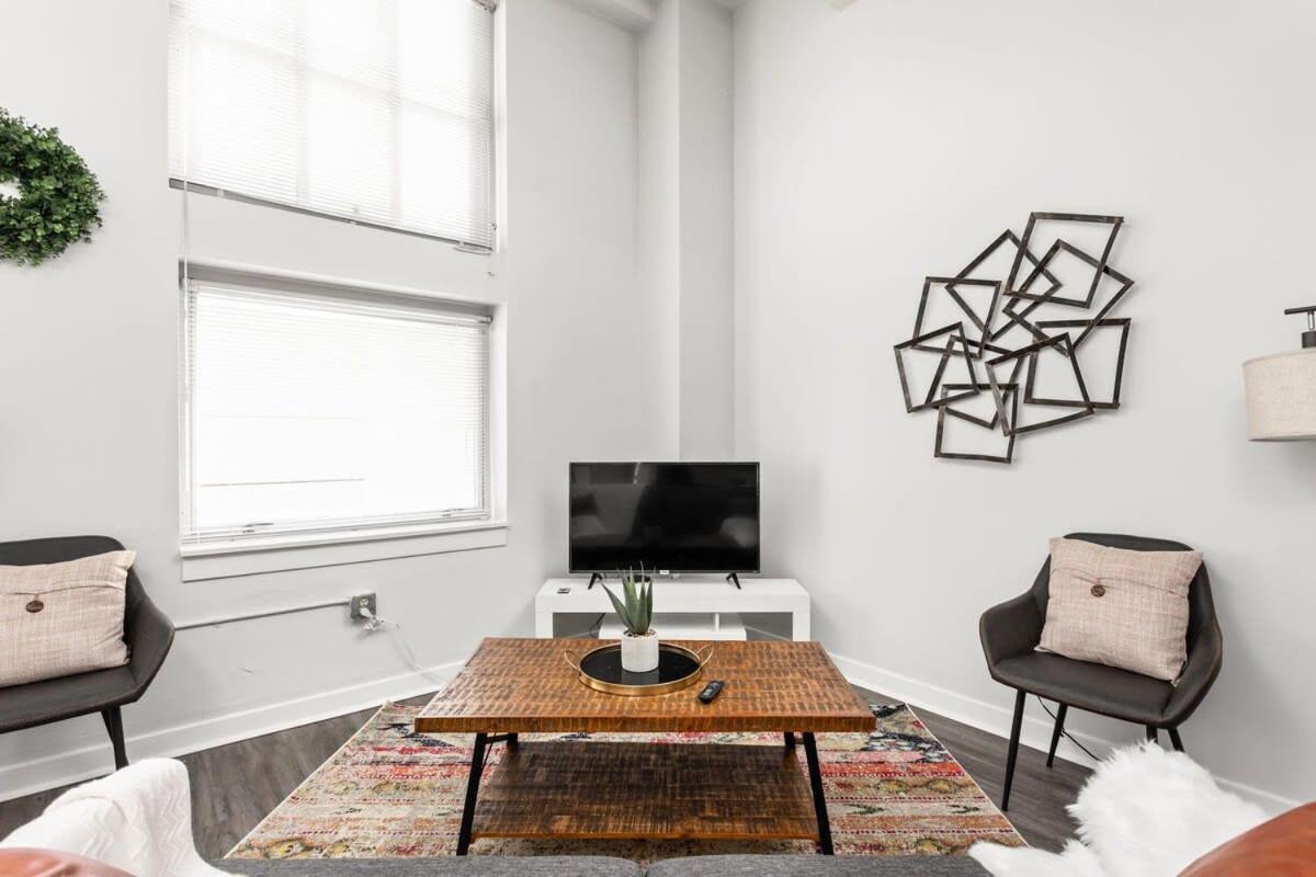 Appartamento Modern Downtown 2br 2ba By Cozysuites