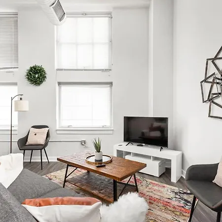 Modern Downtown Apartment 2Br 2Ba By Cozysuites Indianapolis Exterior photo
