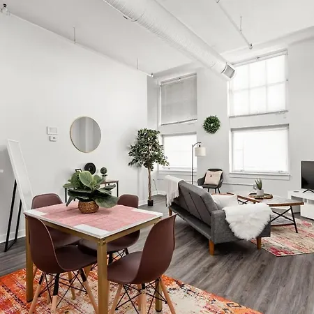 Modern Downtown Apartment 2Br 2Ba By Cozysuites Indianapolis Exterior photo
